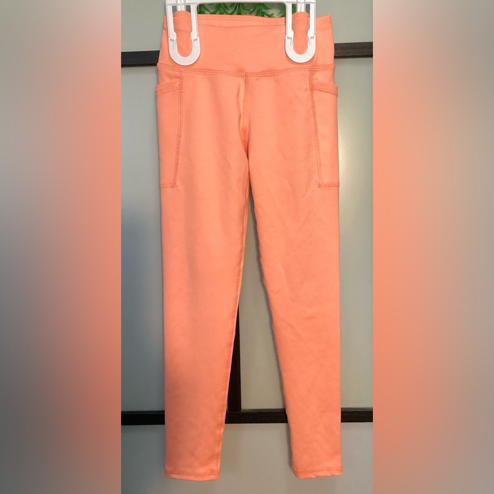 Athletic works sport pants with pockets. Kids size S 6-6X
